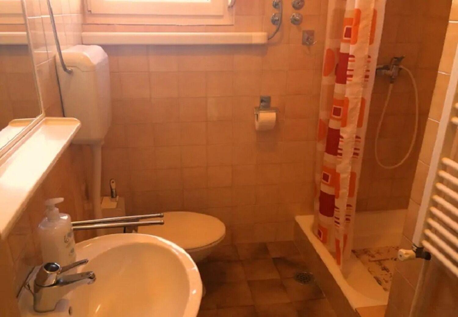 Apartments And Rooms Ognjen - Family Apartments With Free Parking Betina  Exterior photo
